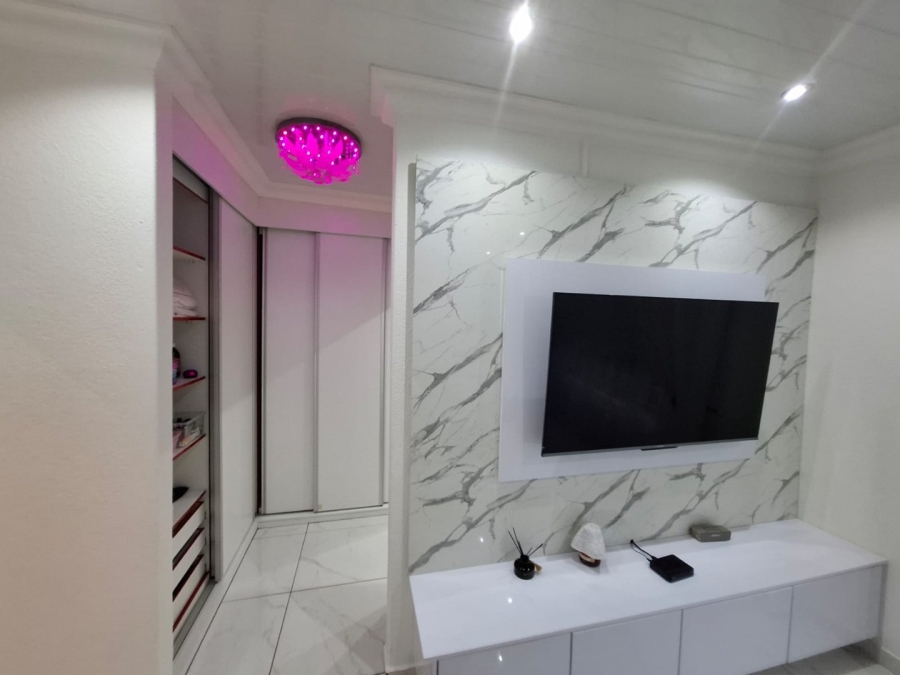 3 Bedroom Property for Sale in Boschdal North West